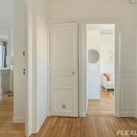 Flexliving - - Felix Faure * Parigi